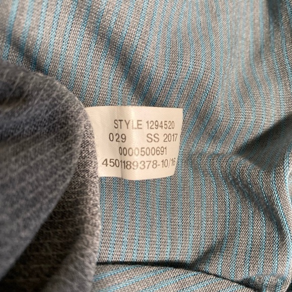 Under Armour Workout Tank Top - Picture 6 of 7